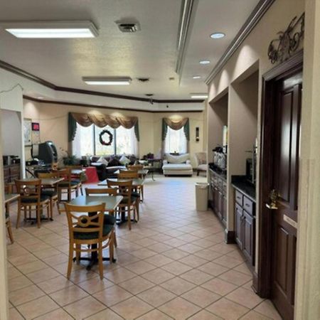 Oyo Hotel Harriman Near I-40 Εξωτερικό φωτογραφία